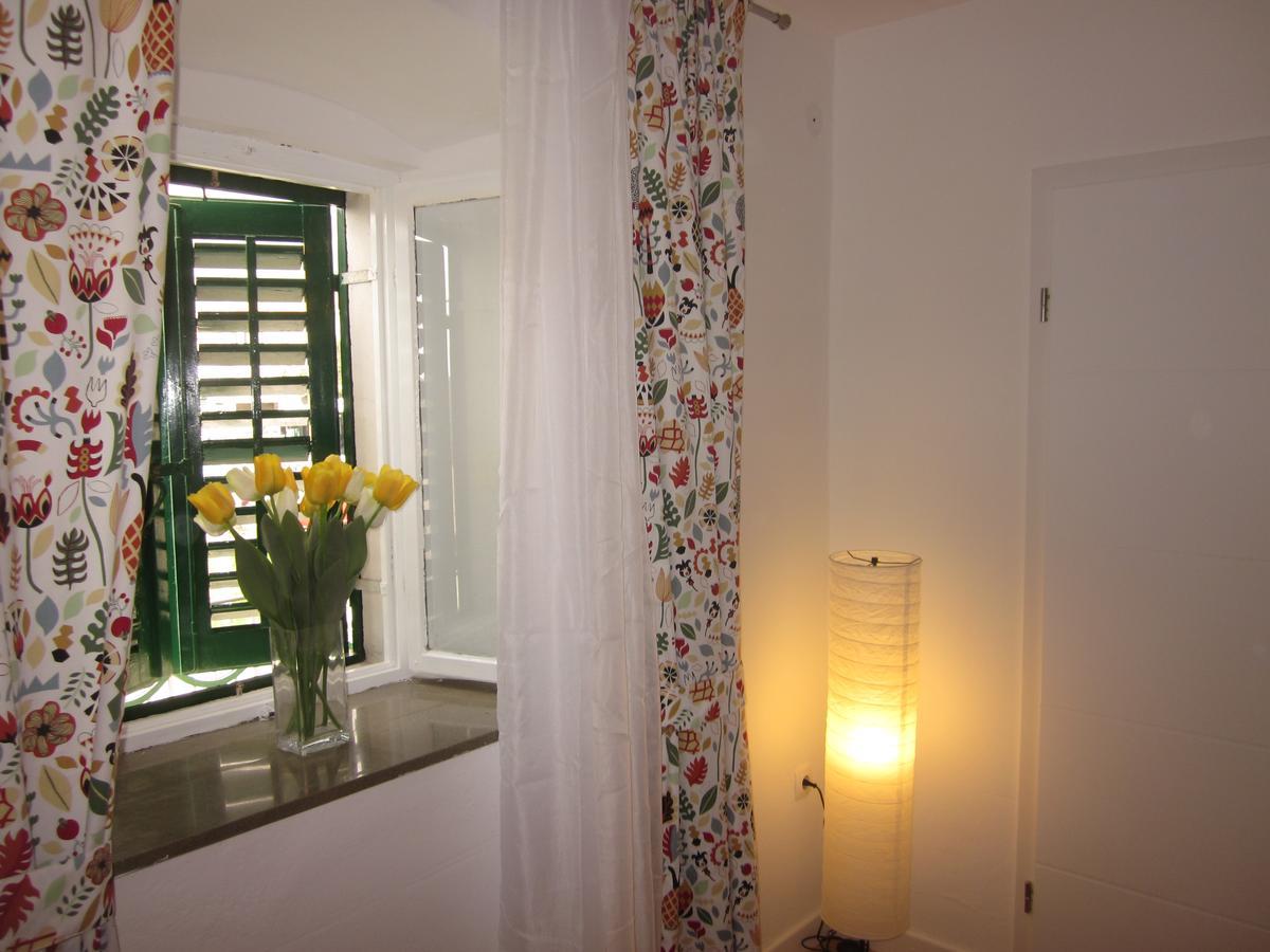 Apartment On The Square ماكارسكا المظهر الخارجي الصورة