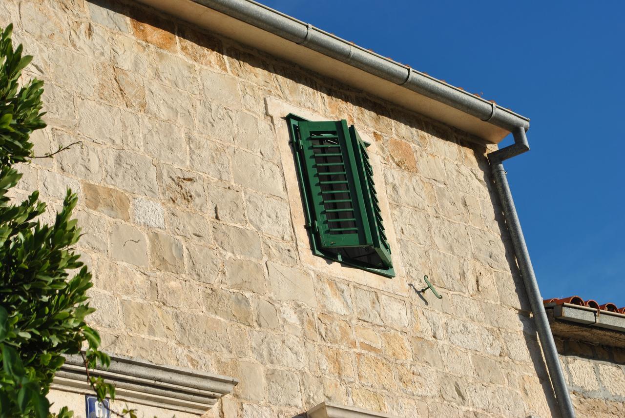 Apartment On The Square ماكارسكا المظهر الخارجي الصورة