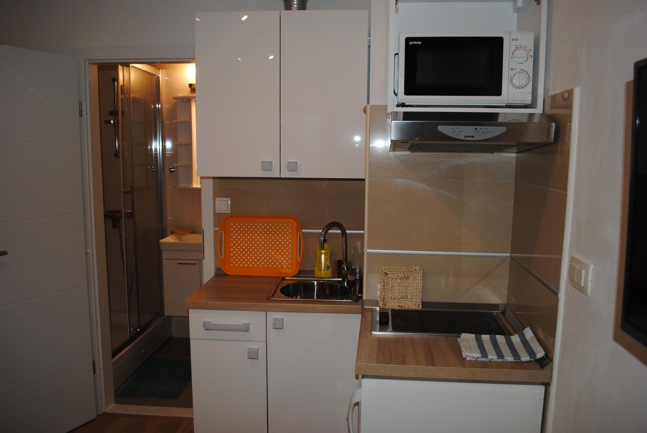 Apartment On The Square ماكارسكا المظهر الخارجي الصورة