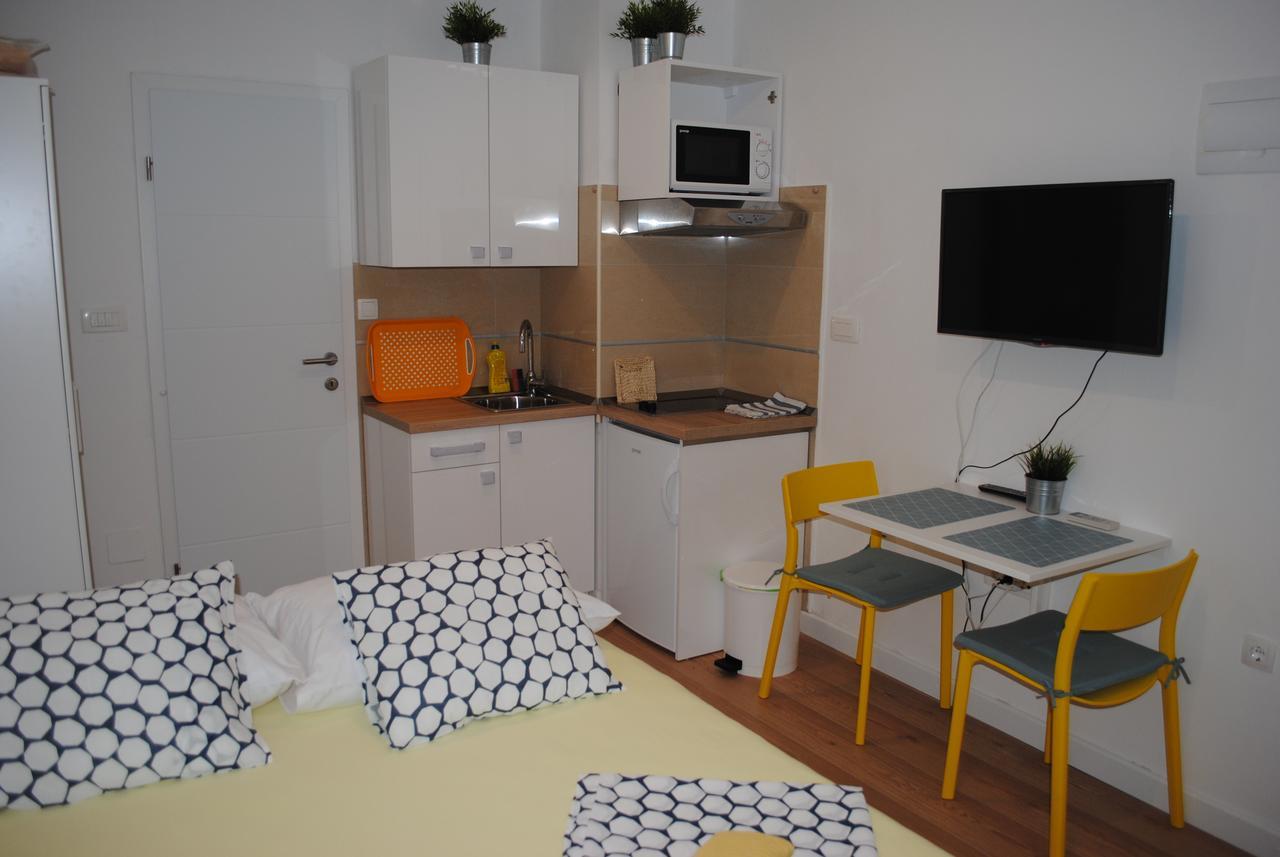 Apartment On The Square ماكارسكا المظهر الخارجي الصورة