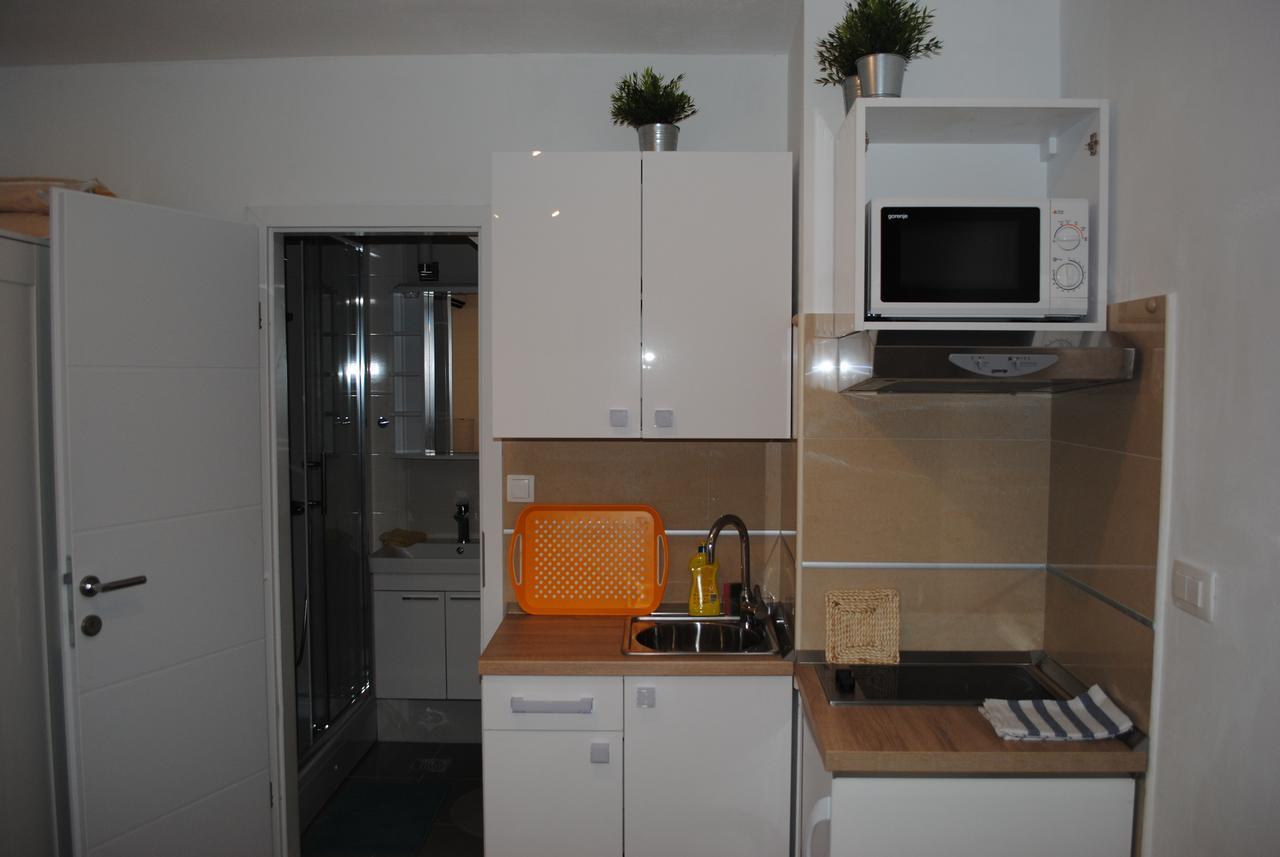 Apartment On The Square ماكارسكا المظهر الخارجي الصورة